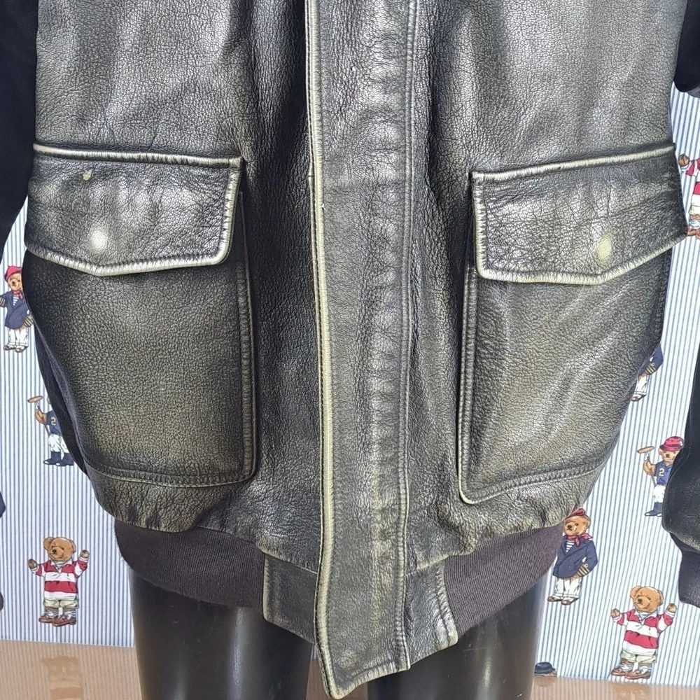 Vintage L.L.Bean flap pocket full zip distressed XL brown leather lined jacket